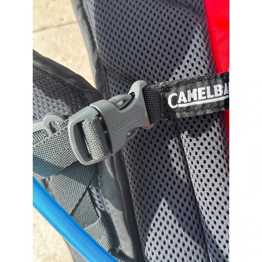 Camelbak Hydration Pack Backpack Hiking Running Biking Water Reservoir Red Black